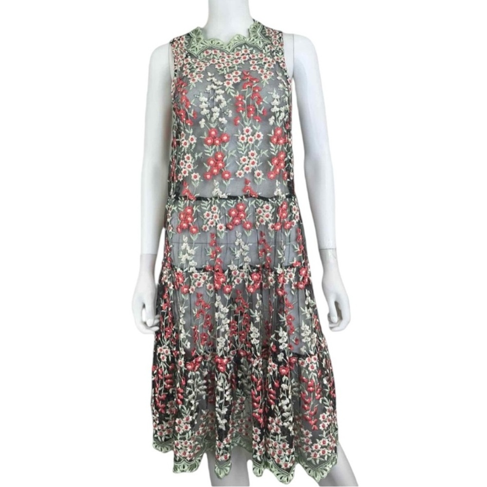 Gorgeous embroidered cocktail dress - great for spring events!